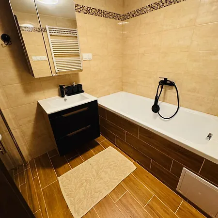 Servatius Apartamento *